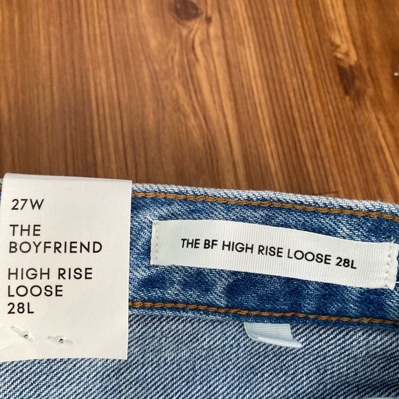 NWT Denim Forum Boyfriend High Rise Loose jeans - 28L, 27W (fits like 28) - Picture 10 of 10
